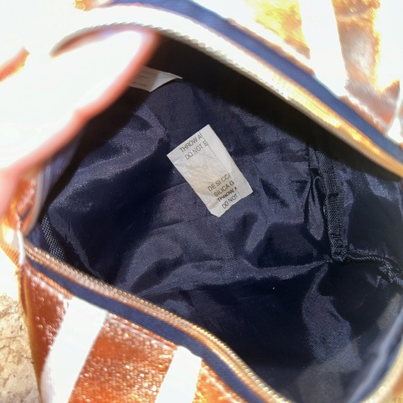 Sparkle Striped metallic Rose Gold & white Travel Bag New - Picture 5 of 7